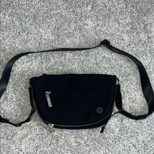 Lululemon Athletica Black Belt Bag Minimalist Design